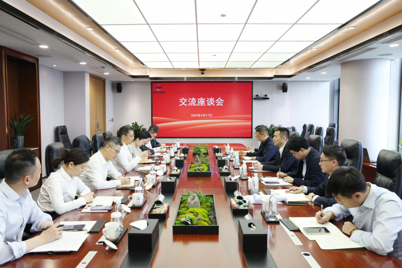 1746496284145545ZhW8.jpg 701A5795.JPG